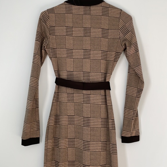 Long sleeve dress - Picture 6 of 7